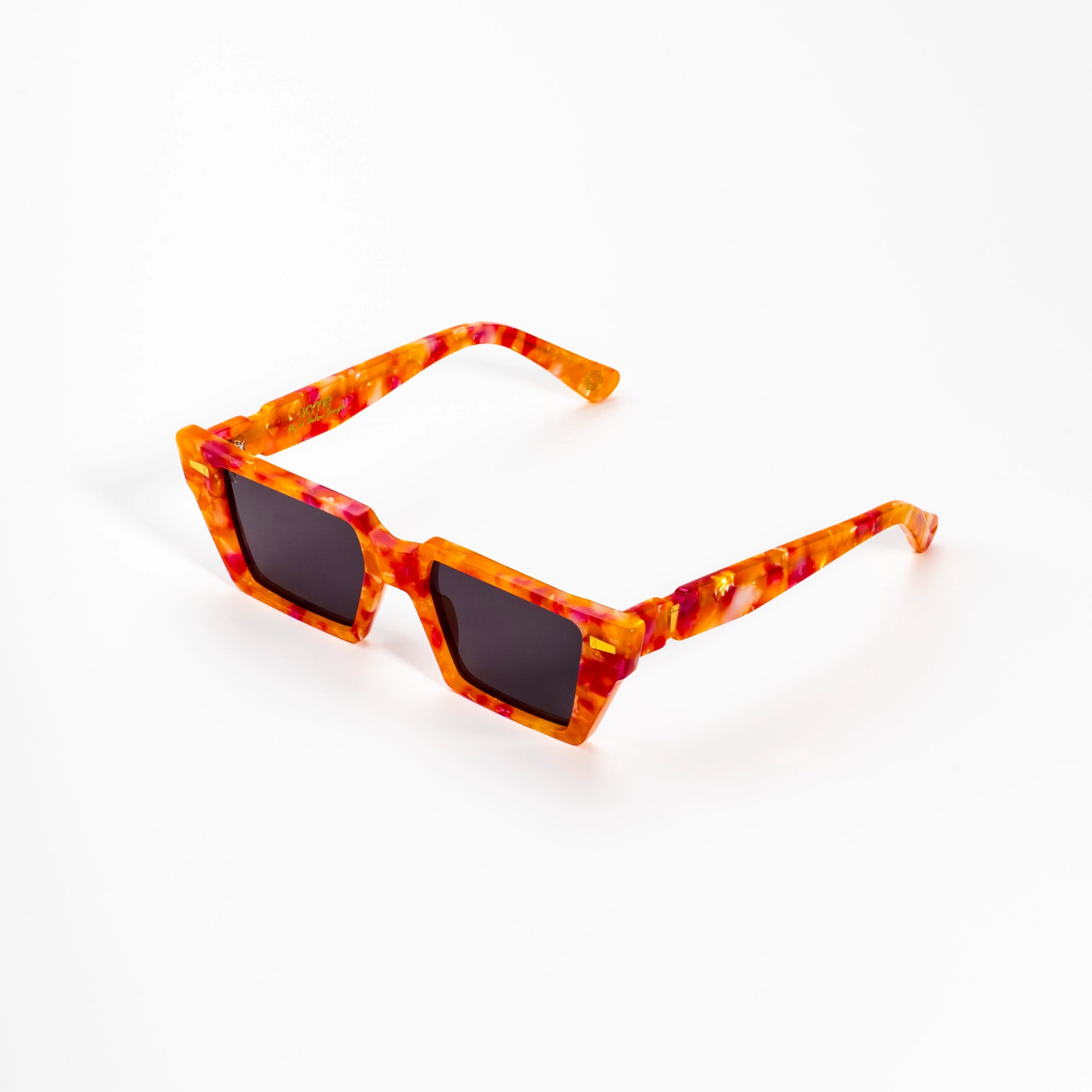Kyme Eyewear Hype: cat-eye rectangular streetwear sunglasses. Multicolor Orange, Material Acetate cellulose, Size Large
