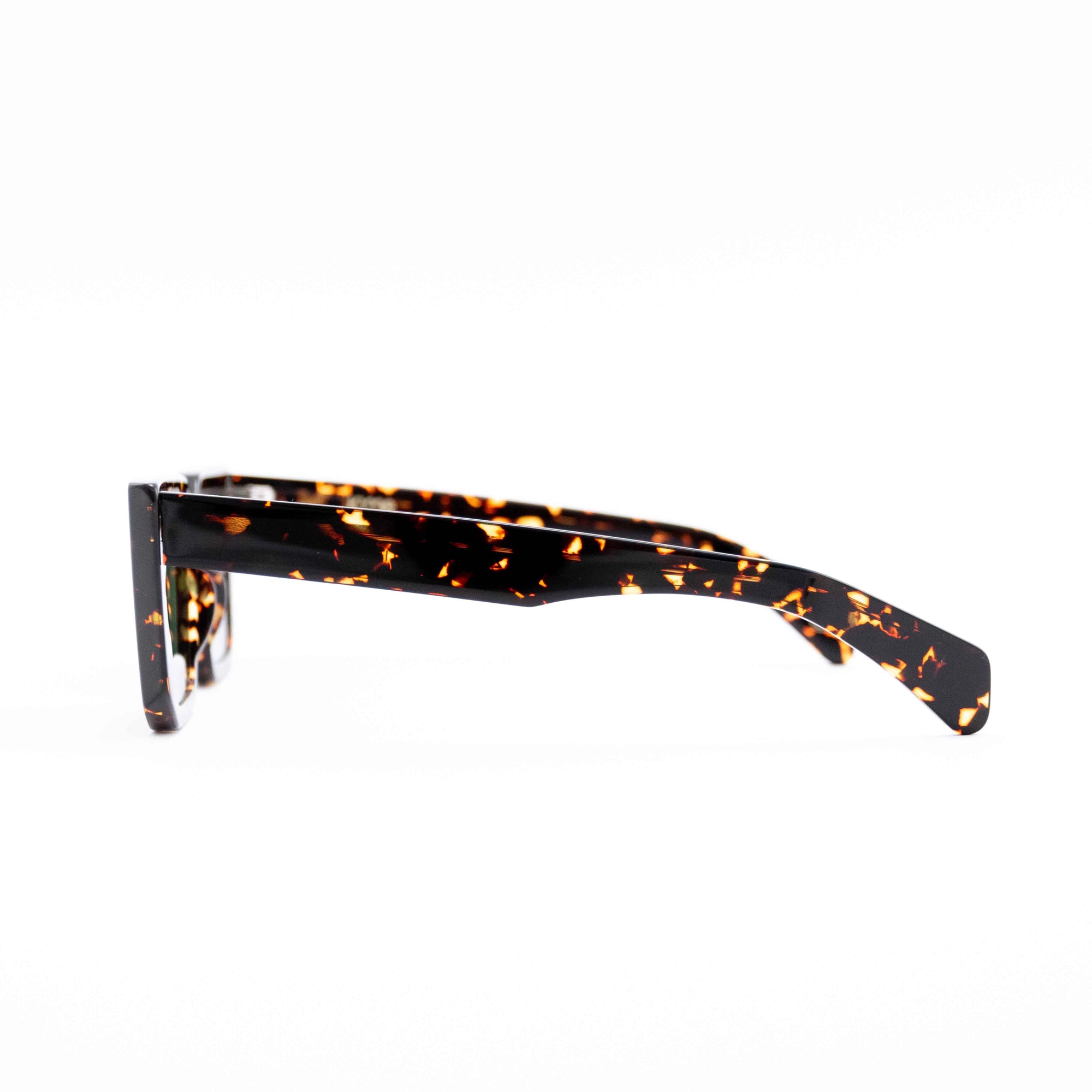 Kyme Eyewear COZY3: streetwear women bold rectangular sunglasses. Color Turtle, Material Acetate cellulose, Size Large