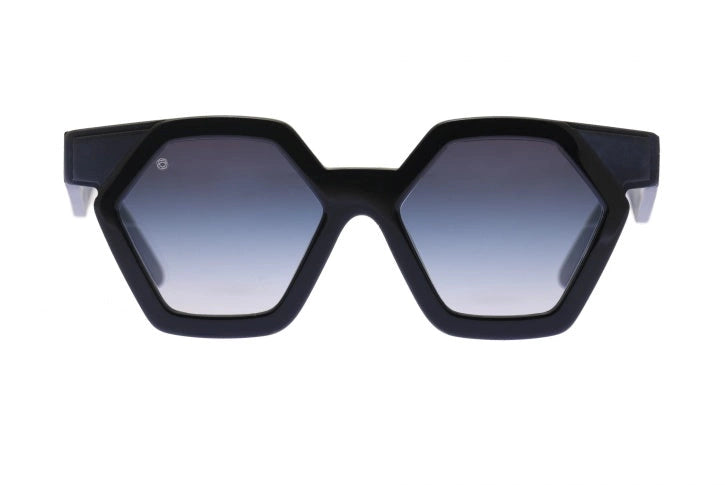 Kyme Eyewear Christie: rhomboidal sunglasses. Color Black/Dark Tortoise, Material Acetate cellulose, Size Large