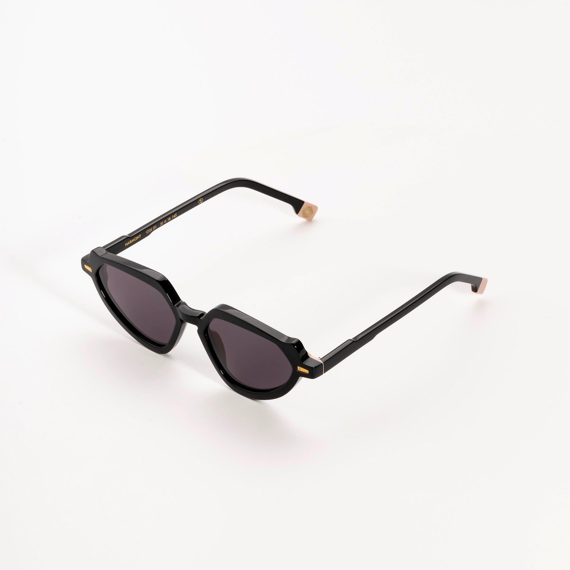 Kyme Eyewear Kyme Harmony: Geometric Italian Sunglasses with Vintage Flair. Color Matt Black, Material Acetate cellulose, Size Medium