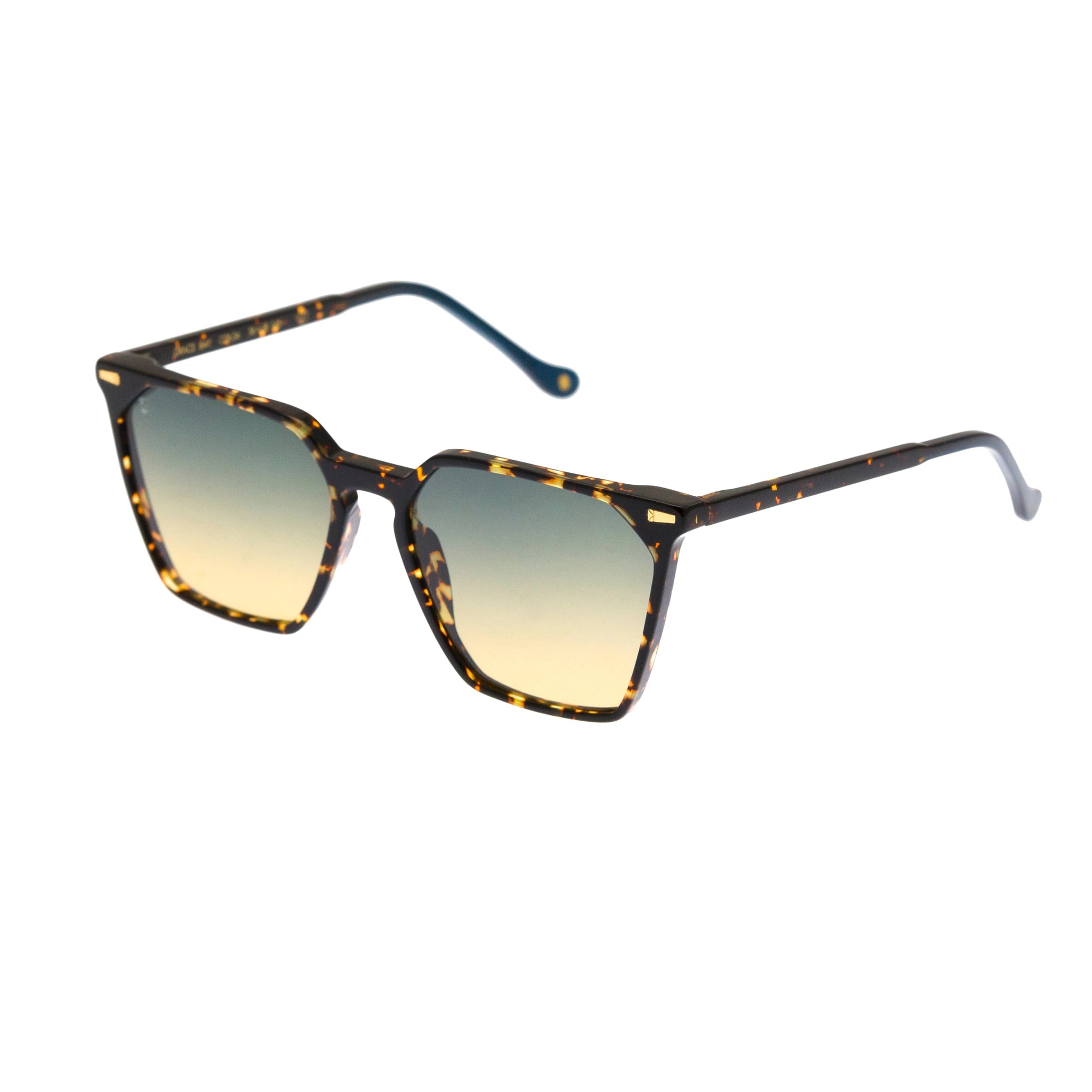 Kyme Eyewear Gracebay: oversized ultralite acetate squared sunglasses. Color Brown, Material Acetate cellulose, Size Large