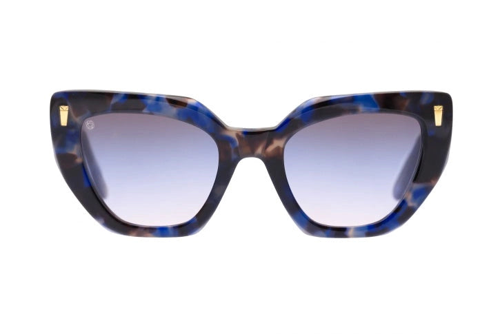 Kyme Eyewear Ipanema: oversize cat-eye sunglasses. Color Black, Material Acetate cellulose, Size Medium