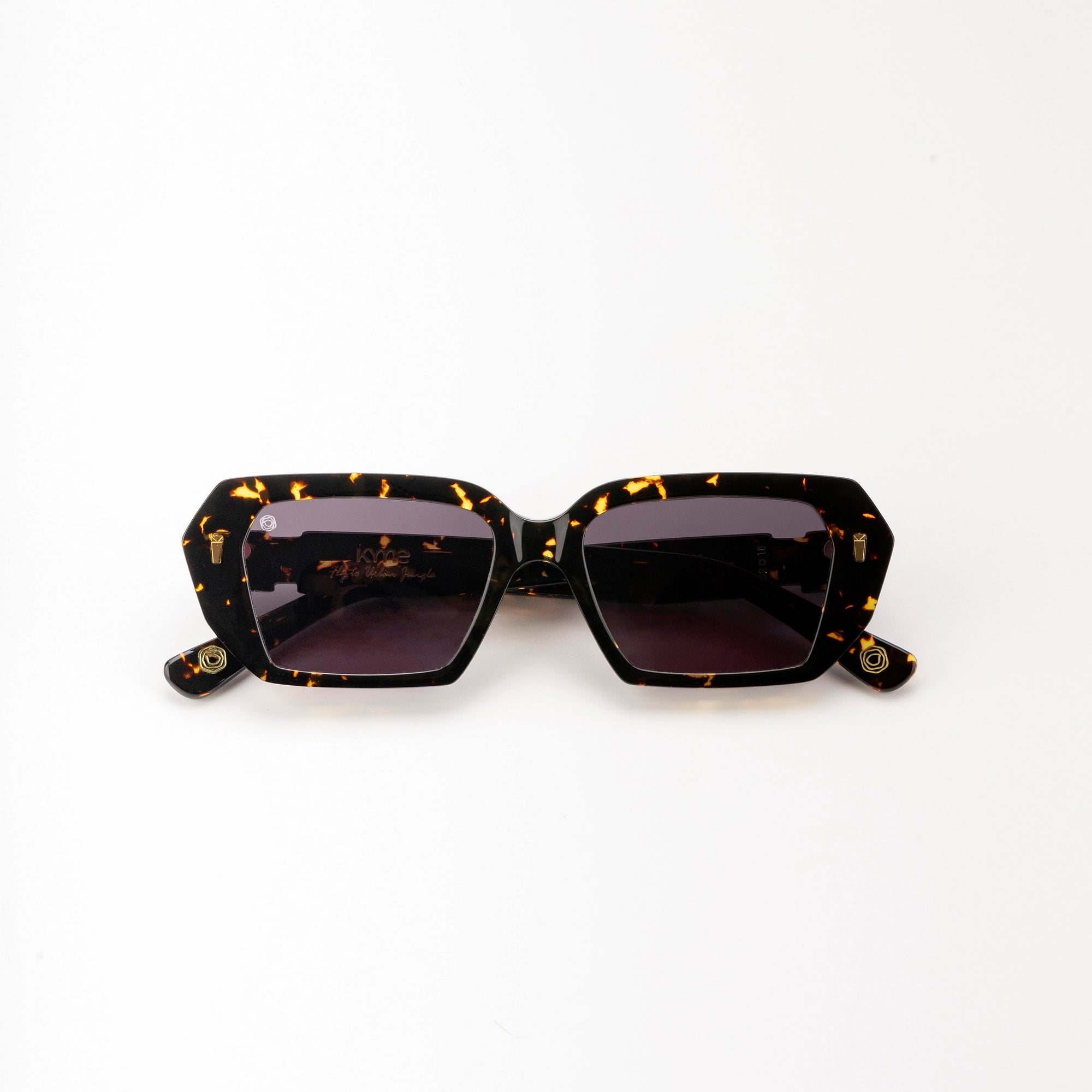 Kyme Eyewear Fly to Urban Rylee Sunglasses. Color Tortoise, Material Acetate cellulose, Size Medium