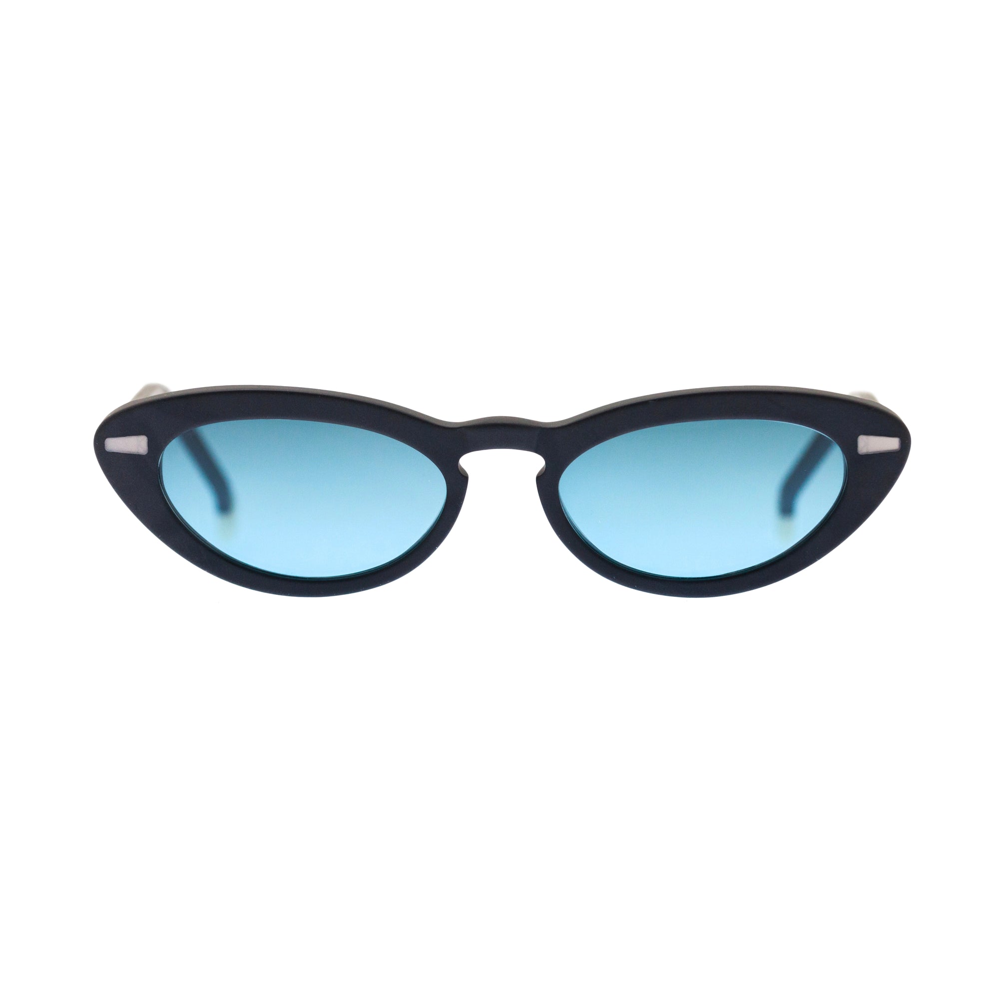 Kyme Eyewear Carmen: butterlfy vintage sunglasses. Color Matt black, Material Acetate cellulose, Size Medium