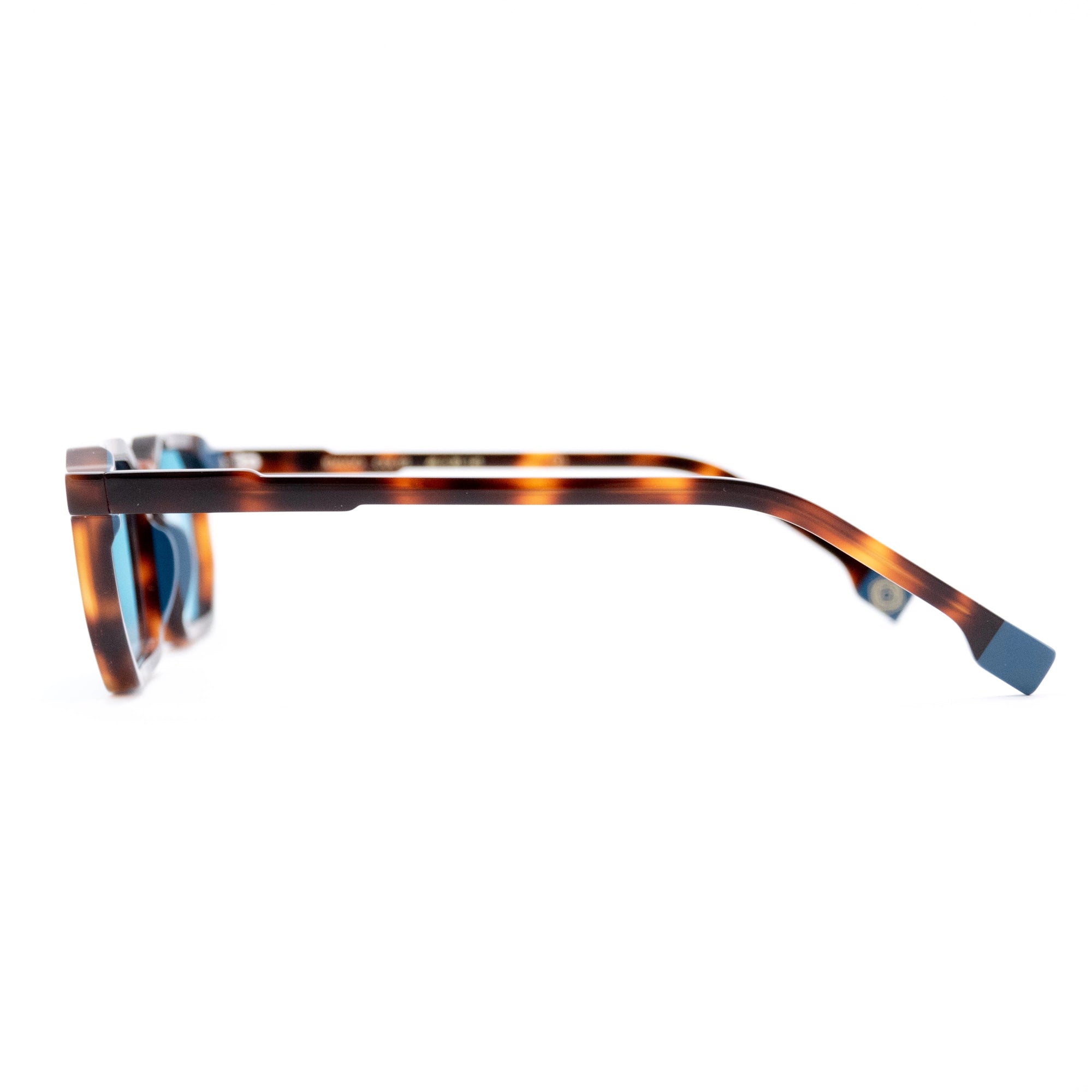 Kyme Eyewear IDALGO4: rectangular vintage sunglasses. Color Grey, Material Acetate cellulose, Size Medium