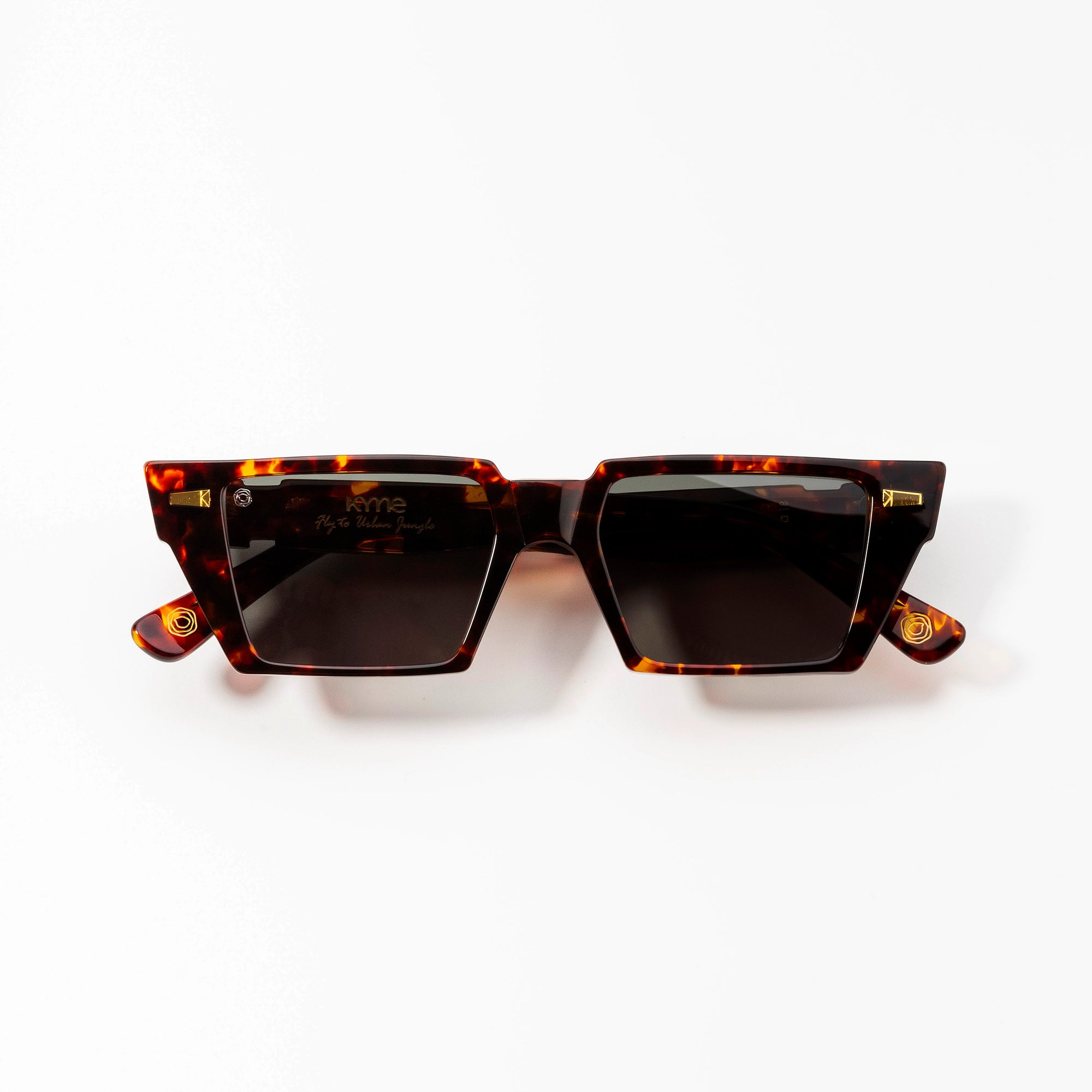 Kyme Eyewear Hype: cat-eye rectangular streetwear sunglasses. Color Avana, Material Acetate cellulose, Size Large