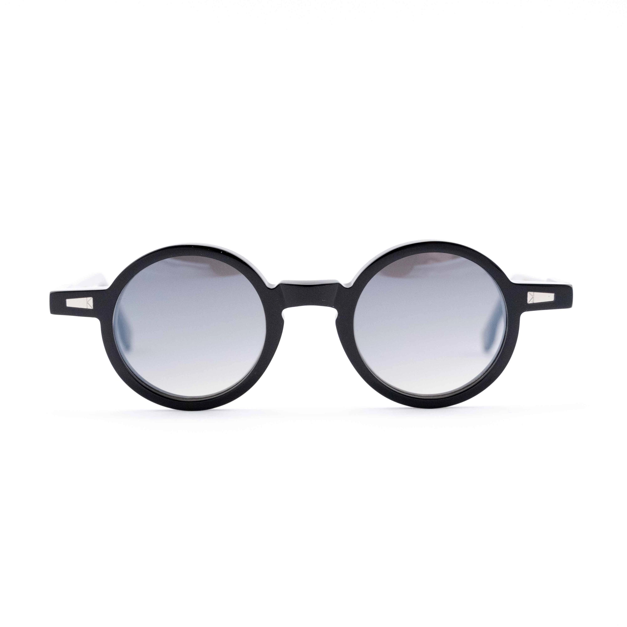 Kyme Eyewear Lupe: round sunglasses. Color Black/gold, Material Acetate cellulose, Size Medium