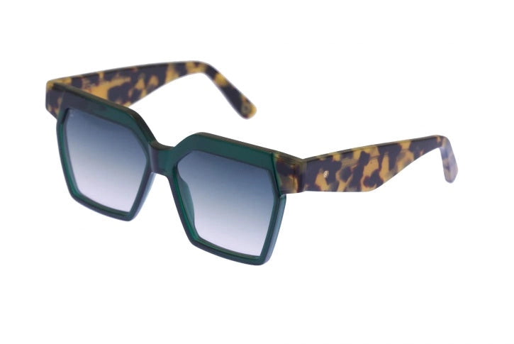 Kyme Eyewear Clio: oversize squared sunglasses. Color Black, Material Acetate cellulose, Size Large