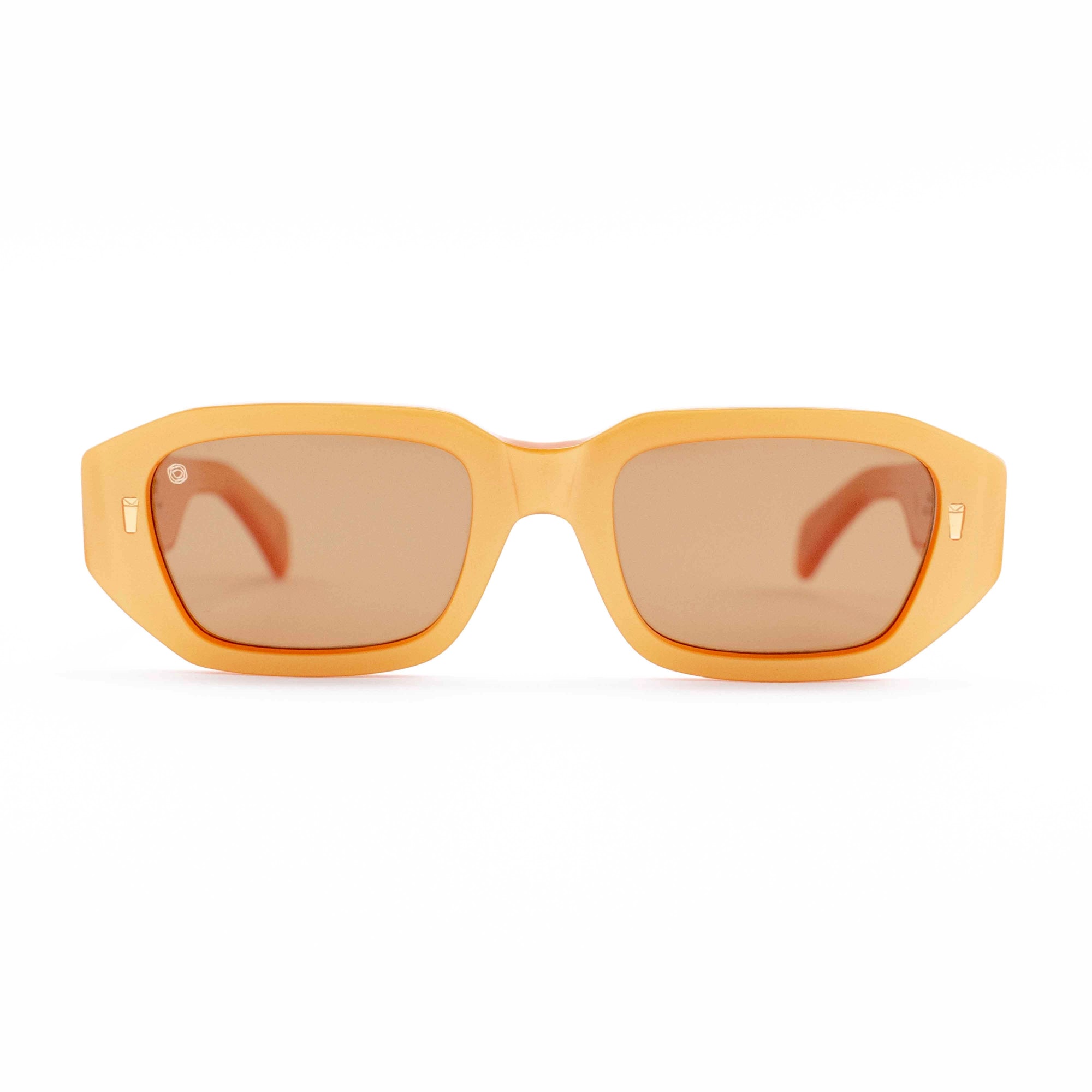 Kyme Eyewear Grail: streetwear bold rectangular sunglasses. Color Tobacco, Material Acetate cellulose, Size Large