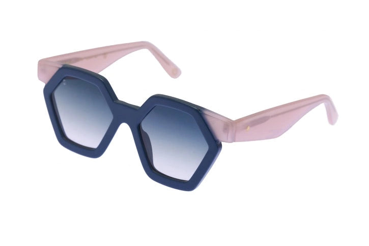 Kyme Eyewear Christie: rhomboidal sunglasses. Color Glossy black/Matt black, Material Acetate cellulose, Size Large