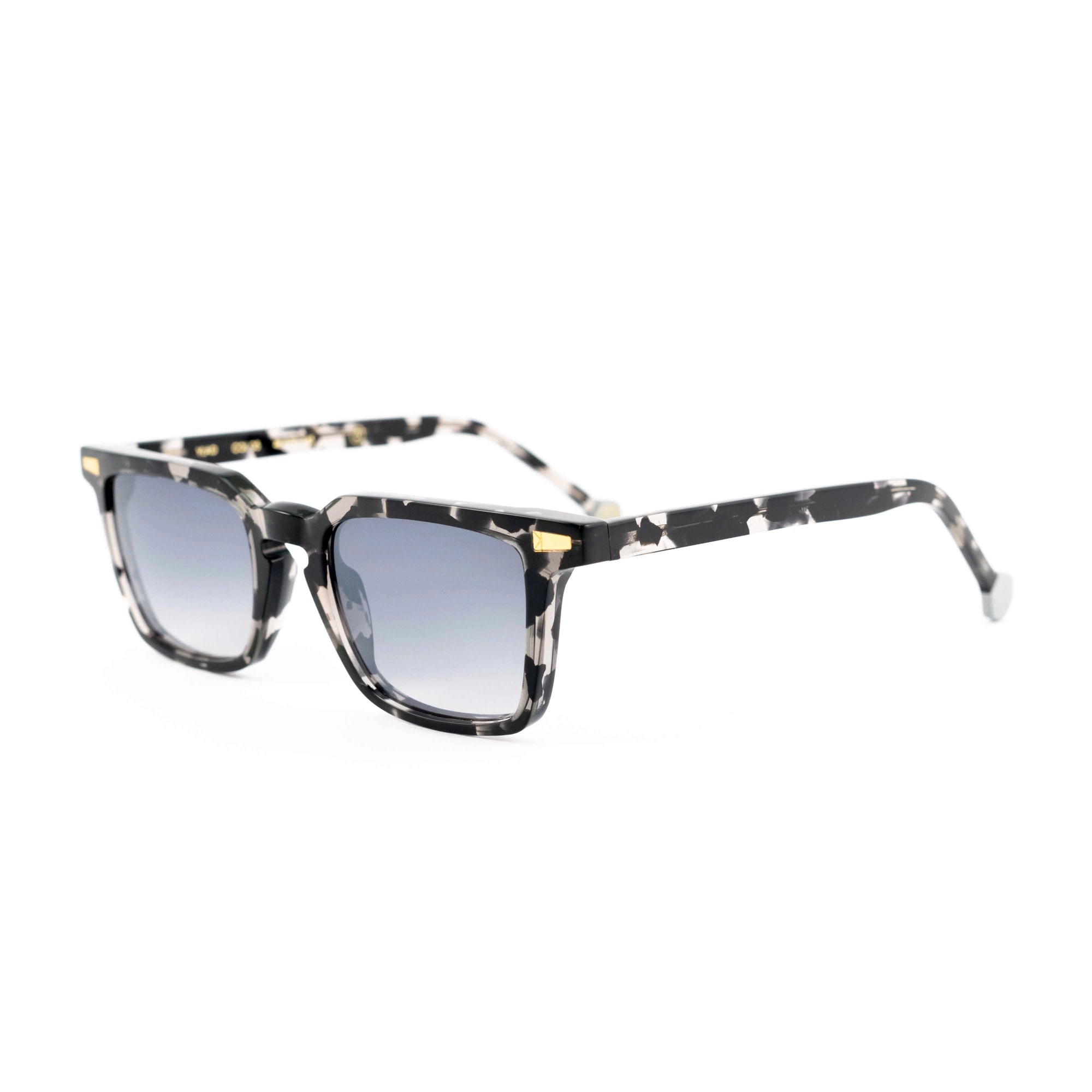 Kyme Eyewear Vlad: vintage rectangular sunglasses. Color Black, Material Acetate cellulose, Size Small