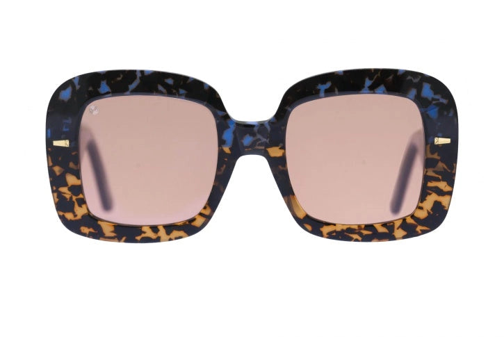 Kyme Eyewear Atena: oversize squared sunglasses. Color Black, Material Acetate cellulose, Size Large