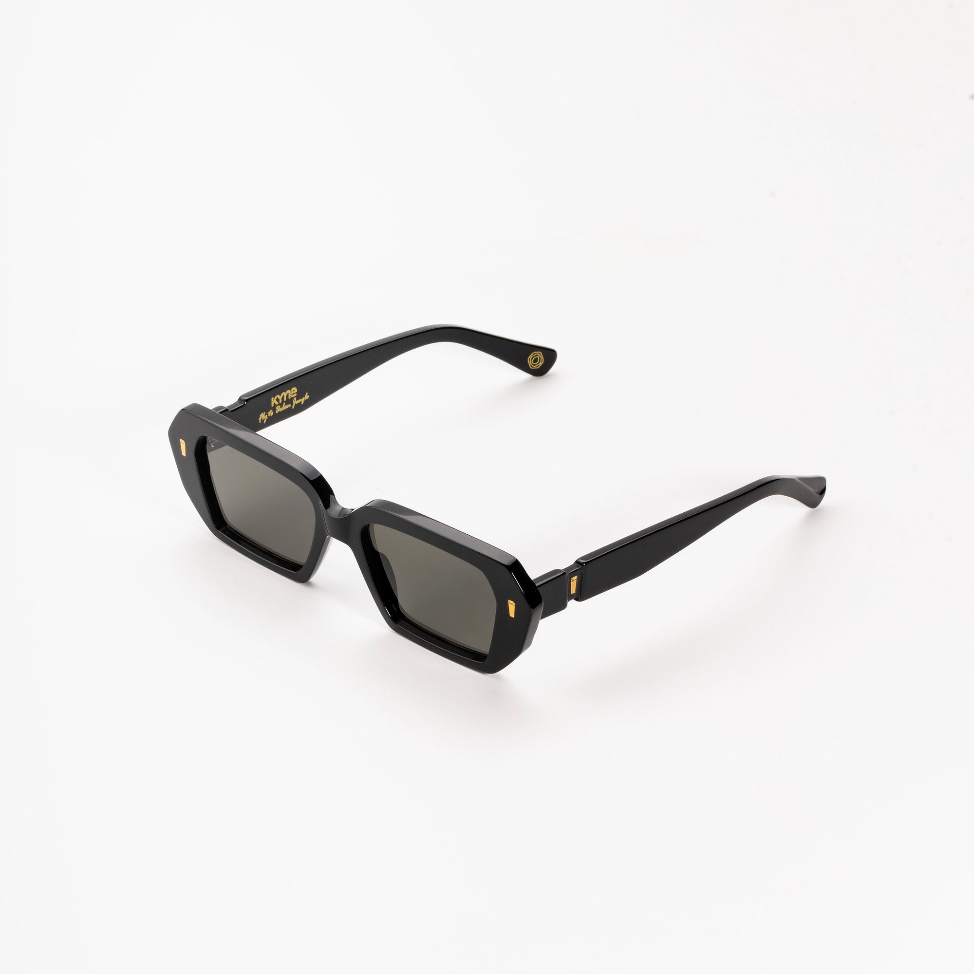 Kyme Eyewear Fly to Urban Rylee Sunglasses. Color Black, Material Acetate cellulose, Size Medium