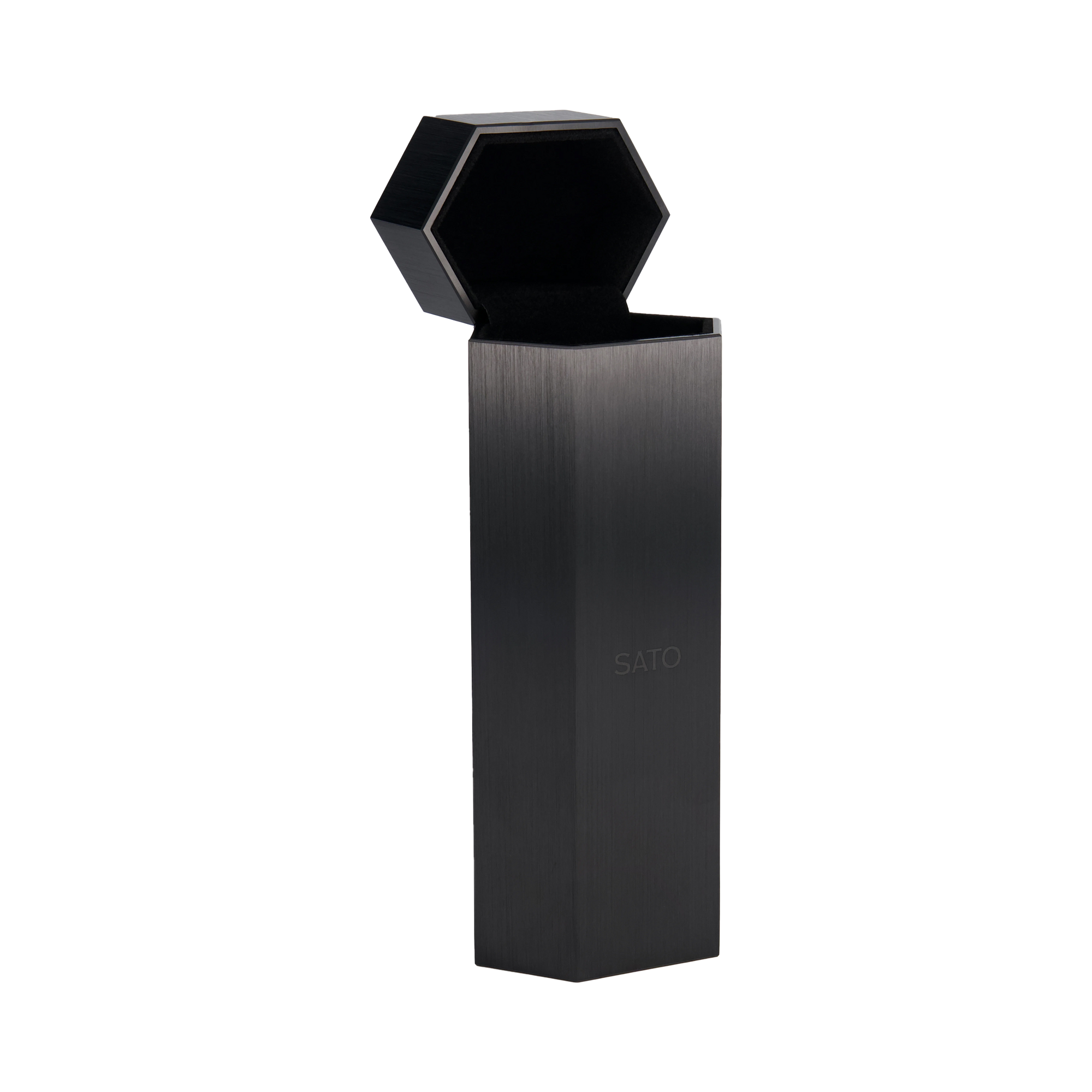 Eyewear case in matte black