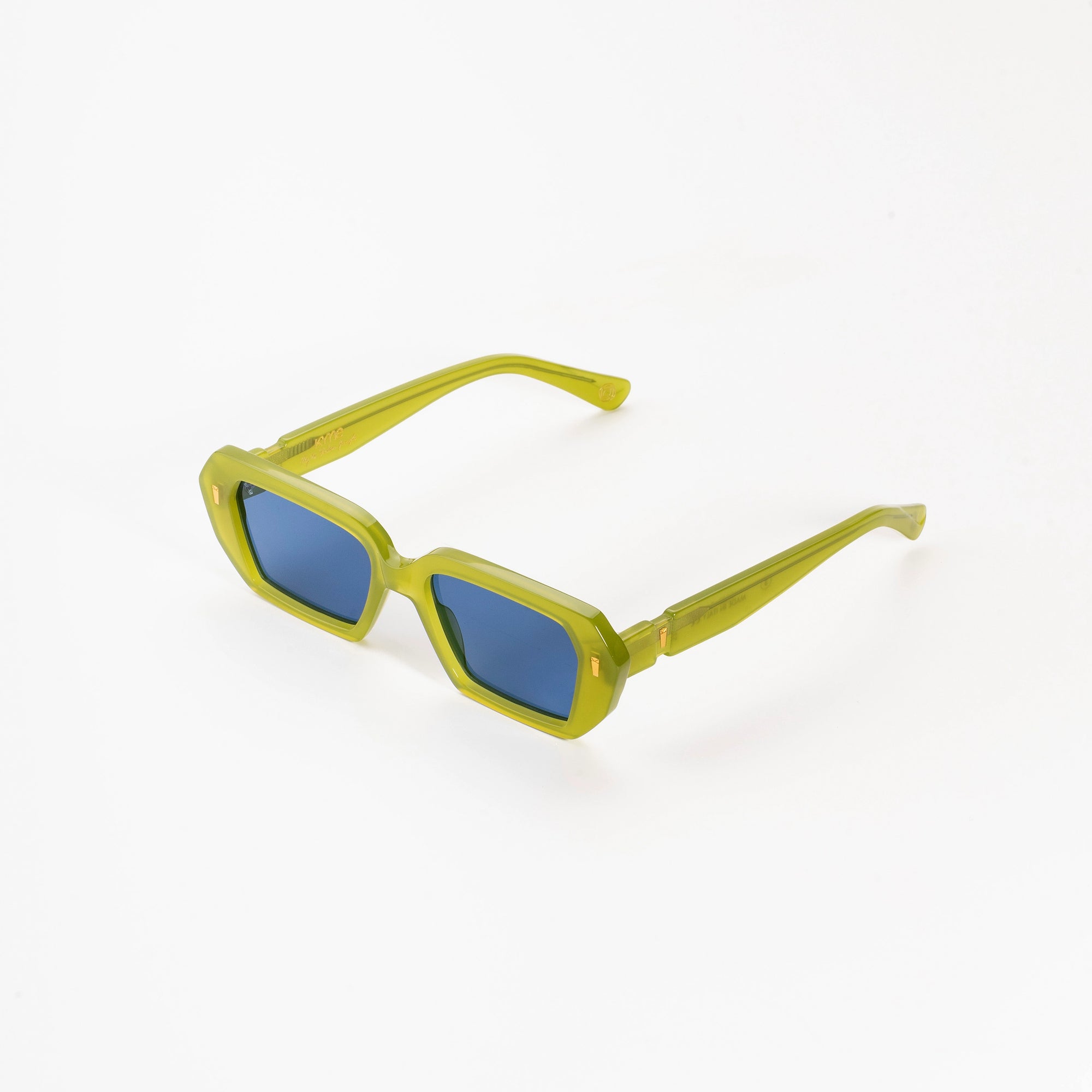 Kyme Eyewear Fly to Urban Rylee Sunglasses. Color Green, Material Acetate cellulose, Size Medium