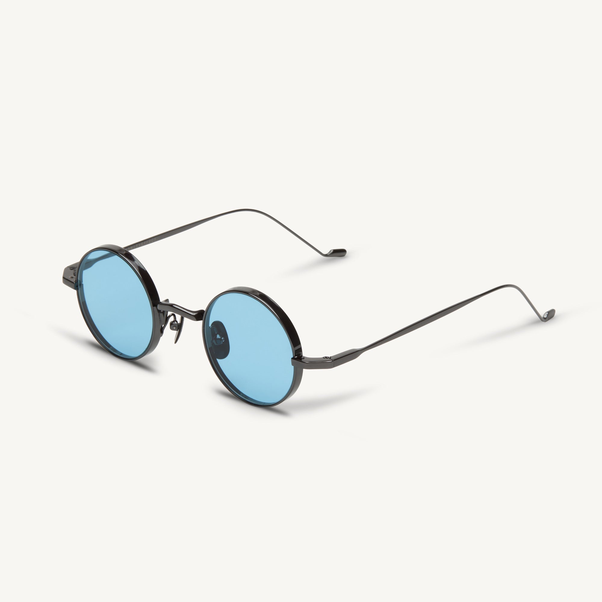 Luke - Black / Dark Gunmetal - 33 Light Blue Gradient