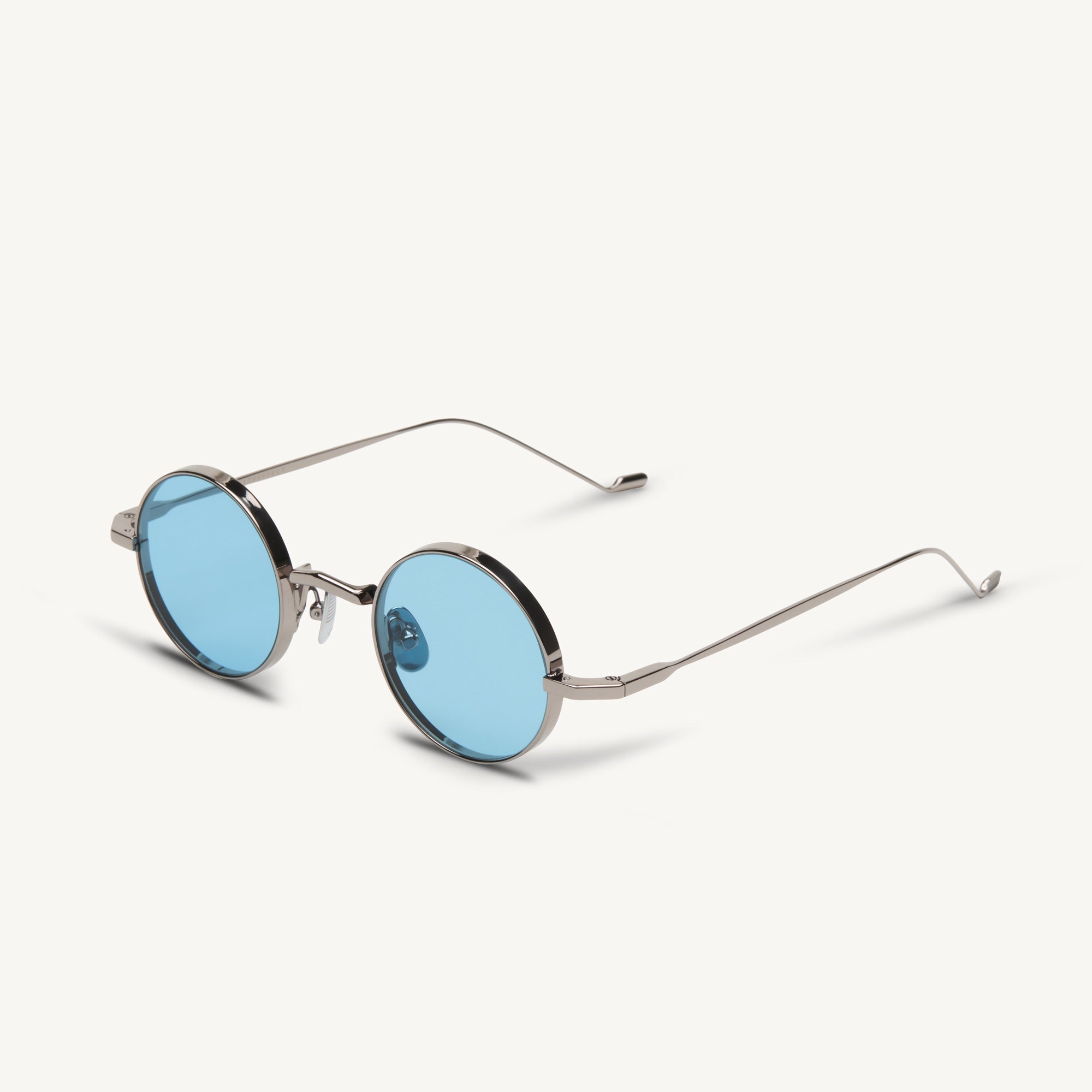 Luke - Silver - 33 Light Blue Gradient