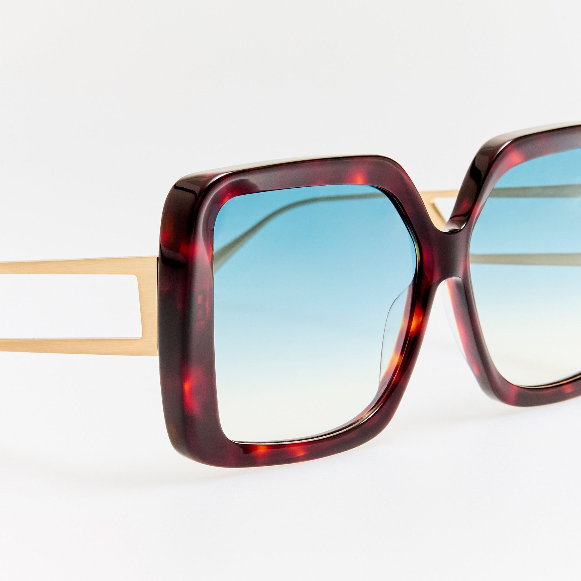 Macy Vista Temple Sunglasses in Dark Tortoiseshell with Blue Lens