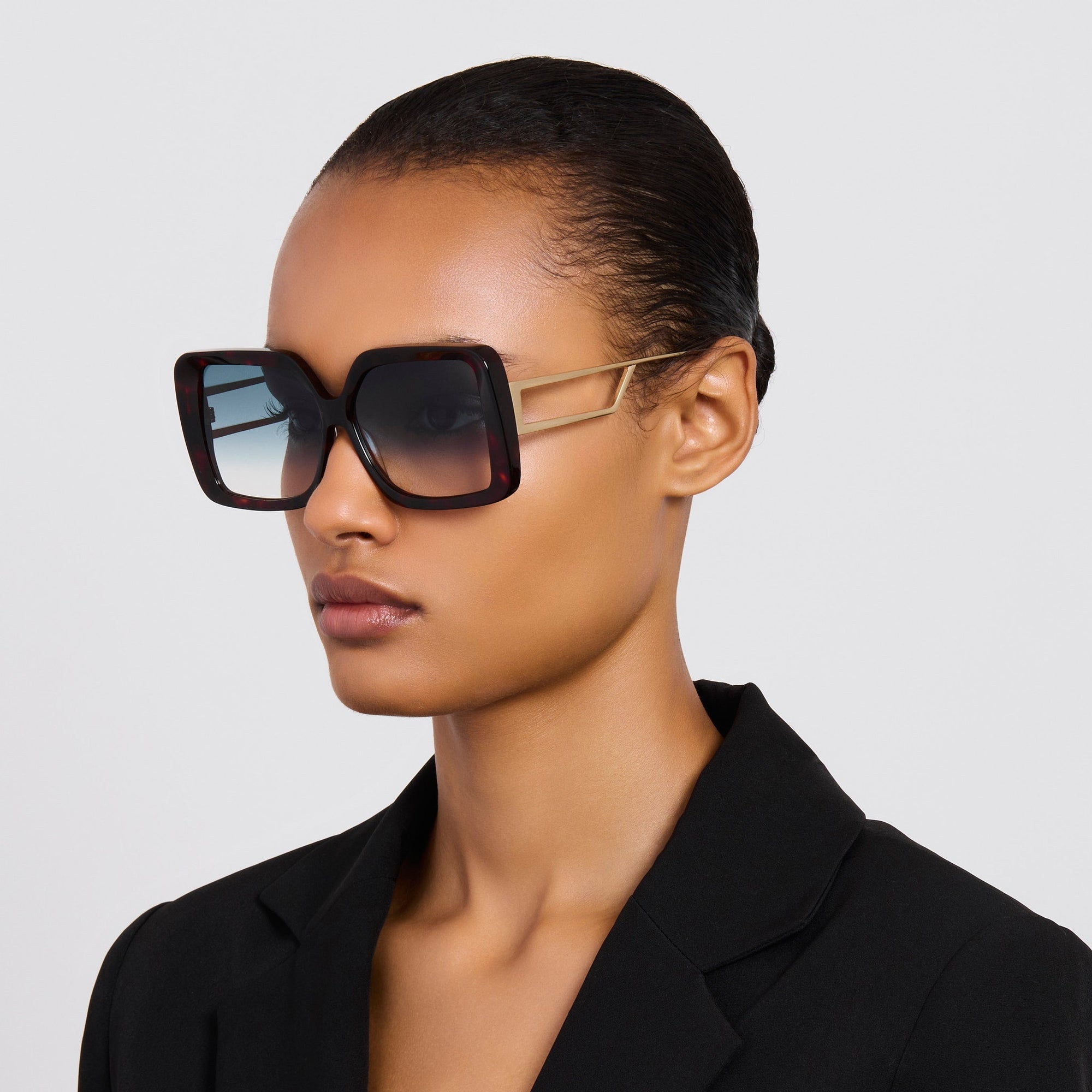 Macy Vista Temple Sunglasses in Dark Tortoiseshell with Blue Lens