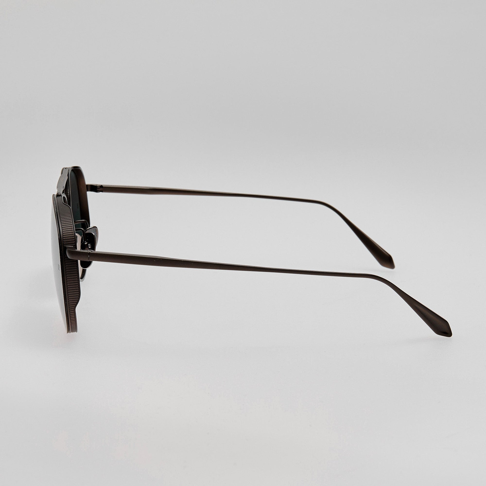 Meret Sunglasses in Matt Black Nickel