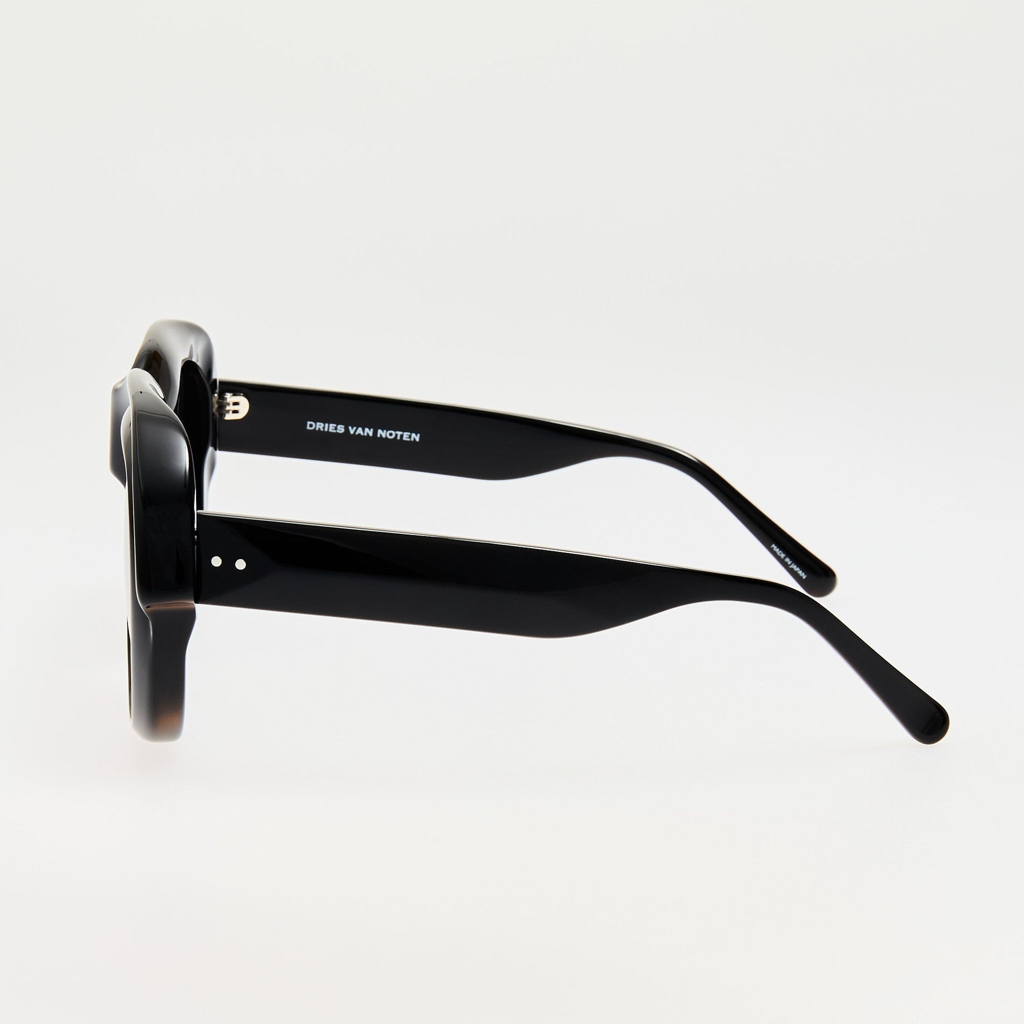 Oversize Sunglasses in Black