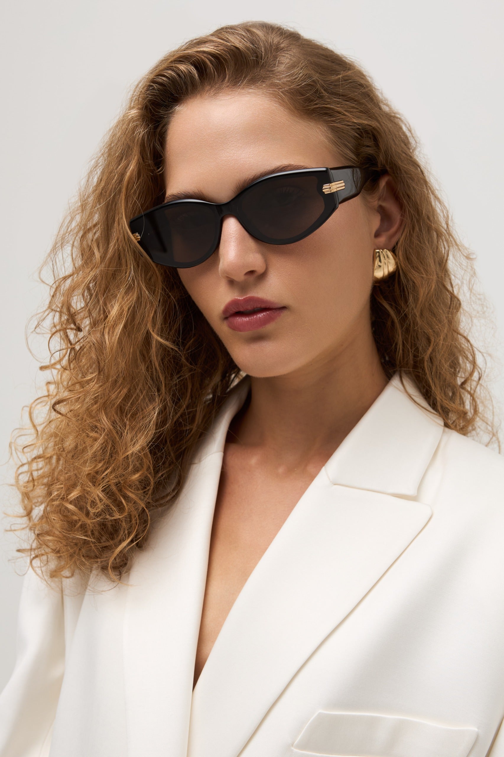 Perla - Black