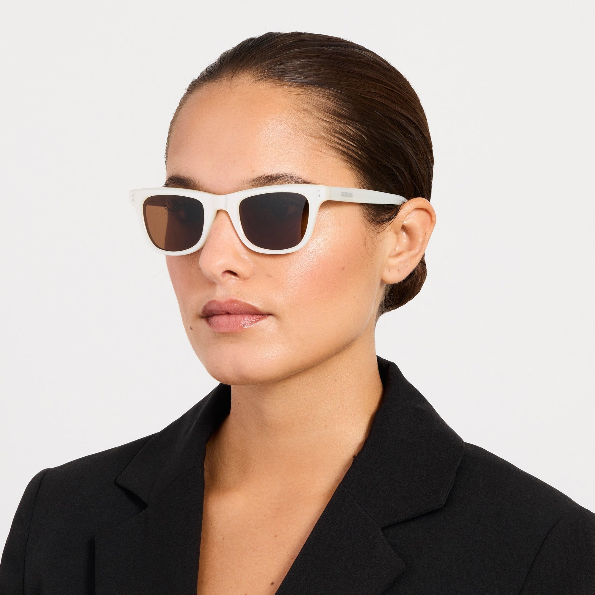 Pilotis Sunglasses in Metallic White