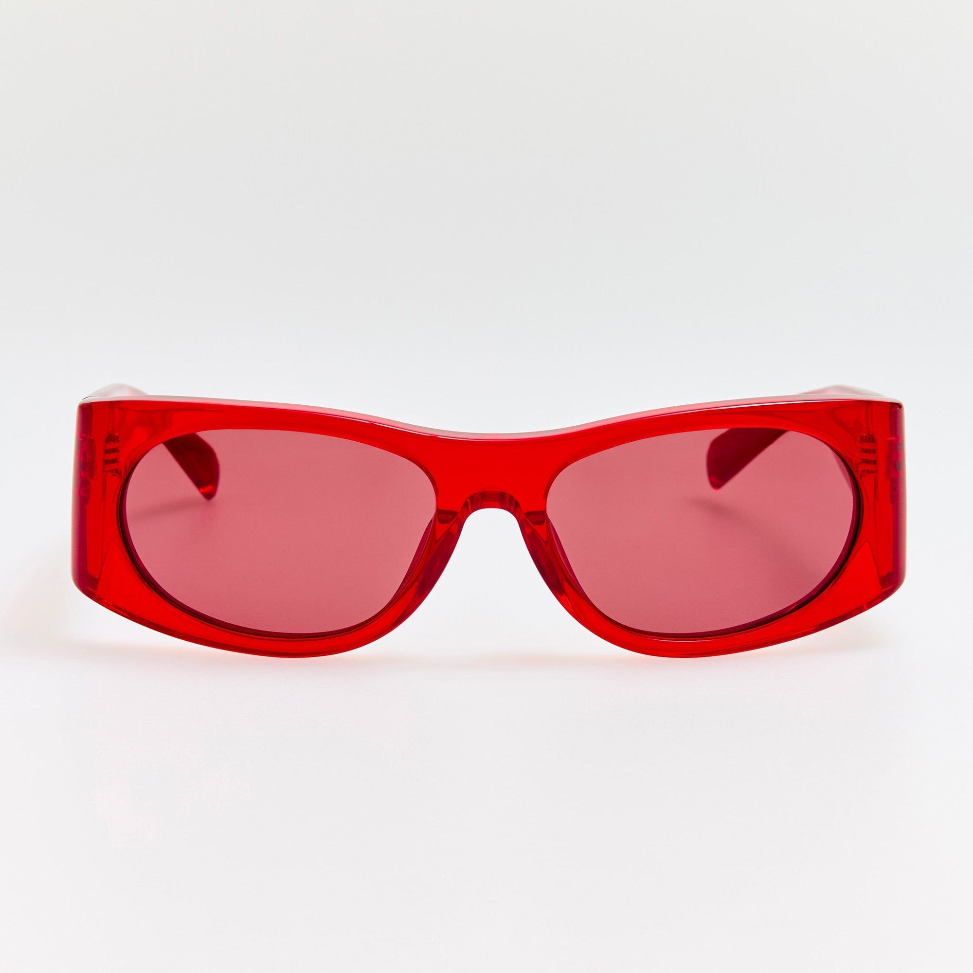 Plage Sunglasses in Cherry