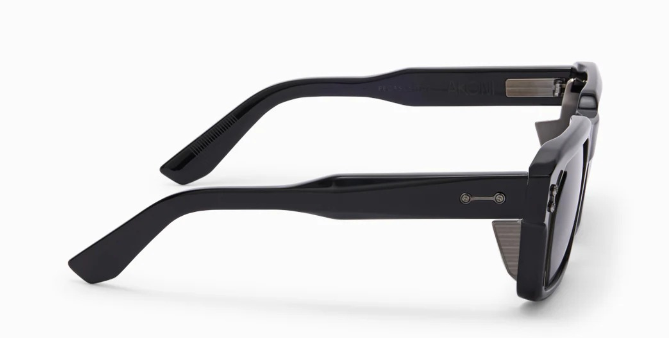 Pegasus Two | Black