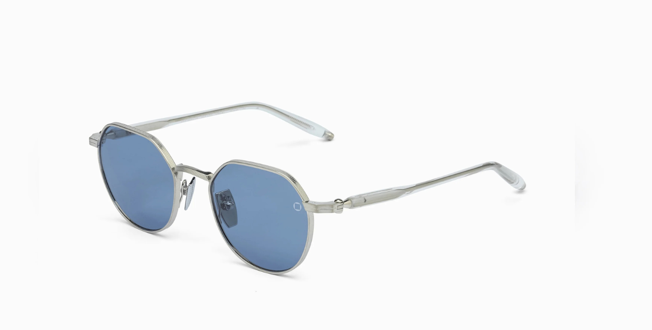 Themis | Brushed Silver