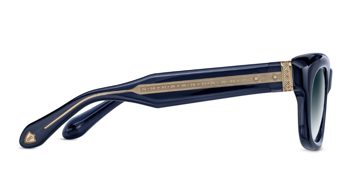 M1042 | Dark Navy Crystal
