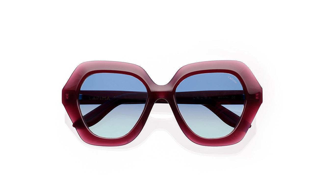 Laura#acai-blue-sky_