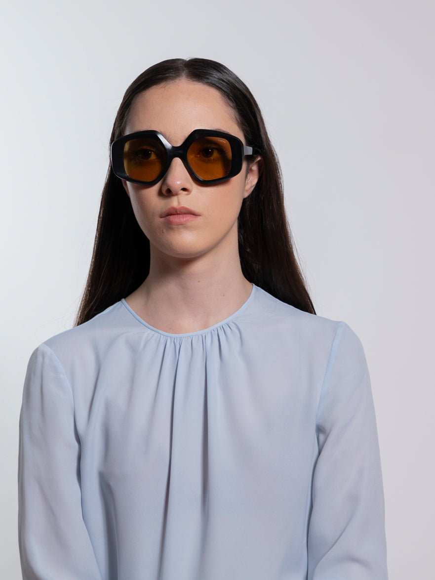 Stella#natural-black-vintage_