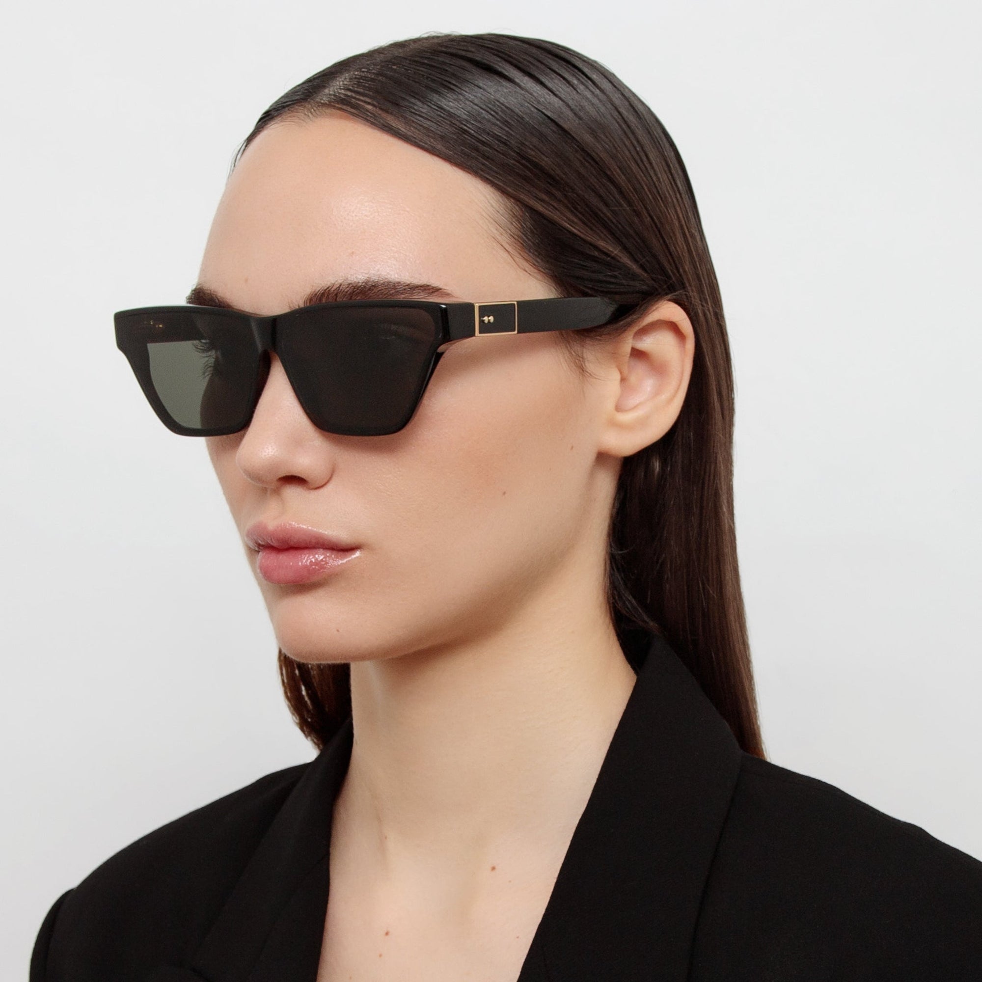 Skyler Sunglasses in Black