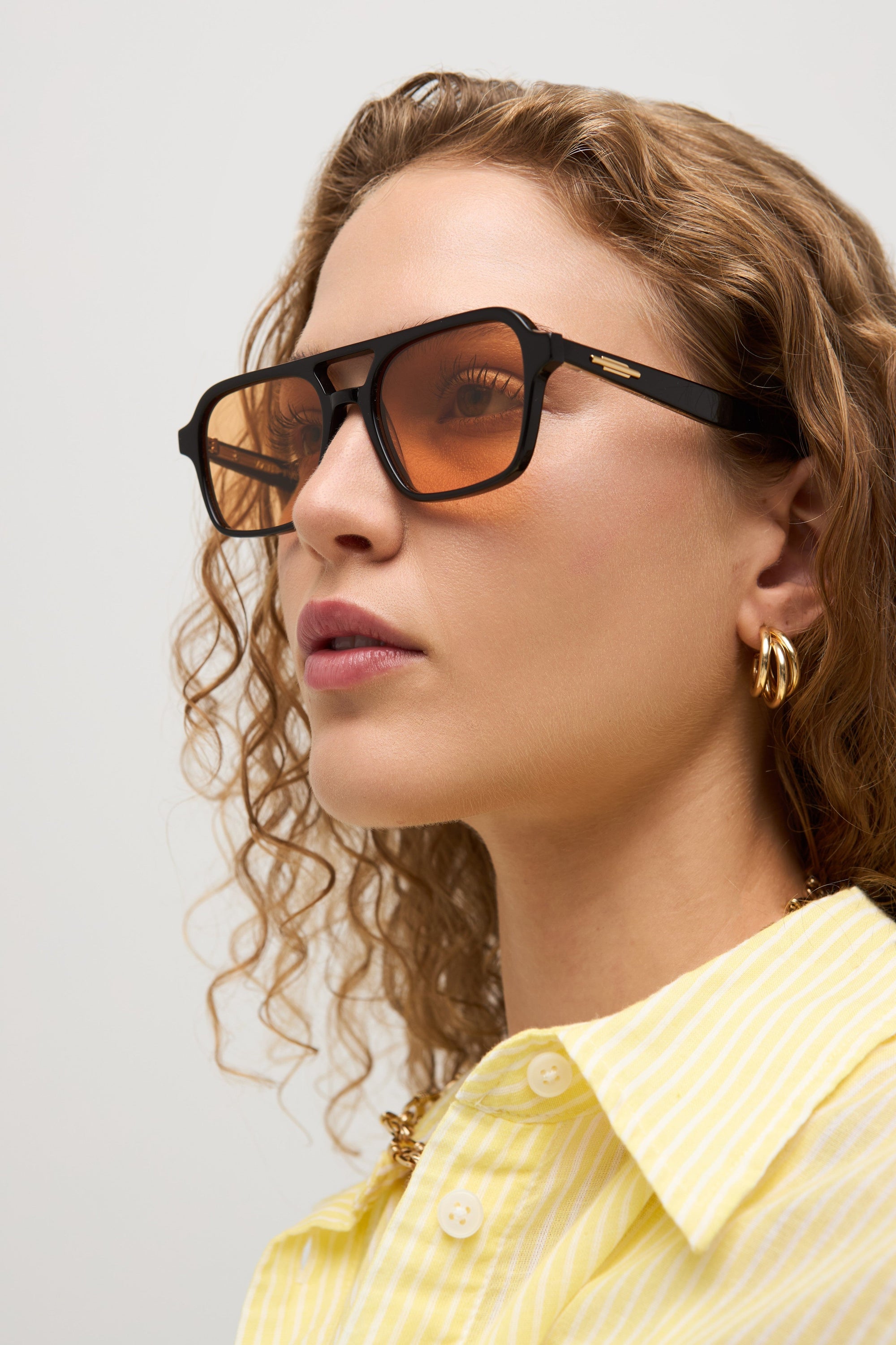Waxy - Black - 50 Light Orange